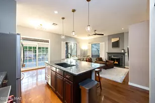 241 W Carlynn Cliff Pl, Oro Valley, AZ 85755 - Photo 12