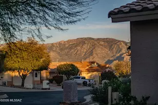 241 W Carlynn Cliff Pl, Oro Valley, AZ 85755 - Photo 32