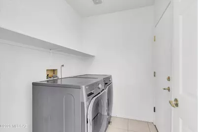 7819 W Red Clay Lane, Tucson, AZ 85743 - Photo 18