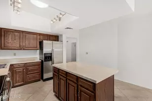 4568 N Camino Campero, Tucson, AZ 85750 - Photo 18