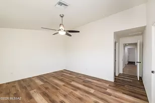 7720 E Big Meadow Dr, Tucson, AZ 85756 - Photo 16