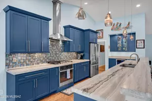 8977 N Treasure Mountain Dr, Tucson, AZ 85742 - Photo 10