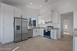 28 Kents Ave, Rio Rico, AZ 85648 - Photo 12