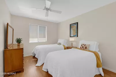 111 E La Espina, Green Valley, AZ 85614 - Photo 18