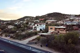 37 N Silverbell Rd, Tucson, AZ 85745 - Photo 32