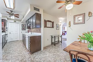 1051 W Camino Sagasta, Green Valley, AZ 85622 - Photo 16