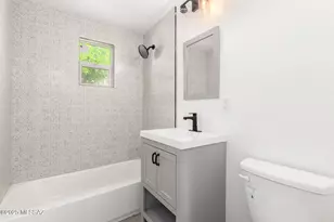 1014 N Grande Ave, Tucson, AZ 85745 - Photo 2