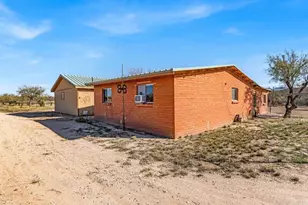 24510 E Marsh Station Rd, Benson, AZ 85602 - Photo 28