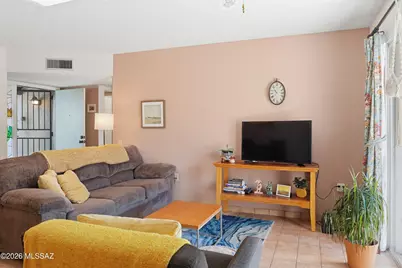 1176 S Alpine Circle, Green Valley, AZ 85614 - Photo 6