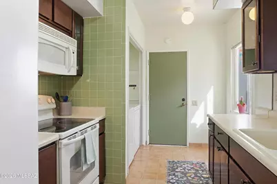 1176 S Alpine Circle, Green Valley, AZ 85614 - Photo 10