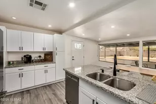 1801 N Cloverland Ave, Tucson, AZ 85712 - Photo 14