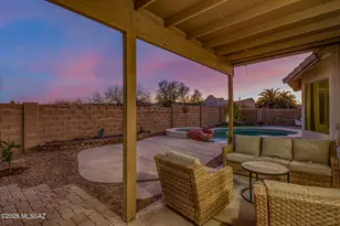 9496 N Weather Hill Dr, Tucson, AZ 85743 - Photo 2