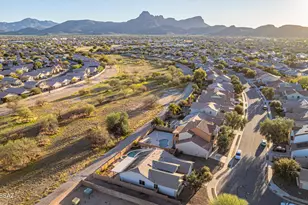 9496 N Weather Hill Dr, Tucson, AZ 85743 - Photo 12