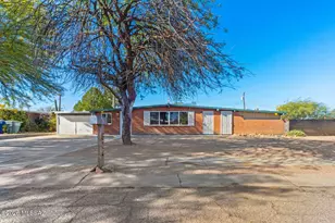 634 S Kellond Pl, Tucson, AZ 85710 - Photo 6