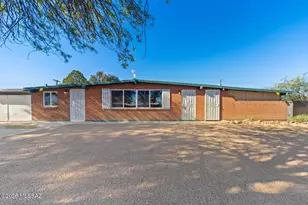 634 S Kellond Pl, Tucson, AZ 85710 - Photo 2