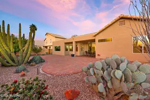 11361 N Canada Creek Dr, Tucson, AZ 85737 - Photo 2