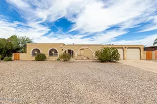 8909 E Palm Tree Dr, Tucson, AZ 85710 - Photo 2