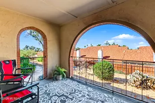 6335 N Barcelona Ln, Tucson, AZ 85704 - Photo 2
