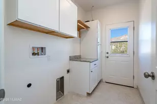 9465 E Sanctuary Pl, Tucson, AZ 85749 - Photo 38