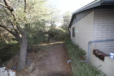 181 W Oak Hills Drive, Oracle, AZ 85623 - Photo 14