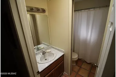 181 W Oak Hills Drive, Oracle, AZ 85623 - Photo 10