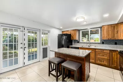 8051 E Hawthorne Street, Tucson, AZ 85710 - Photo 18