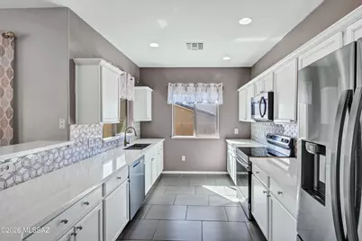 8939 N Country Cove Trail, Tucson, AZ 85742 - Photo 8