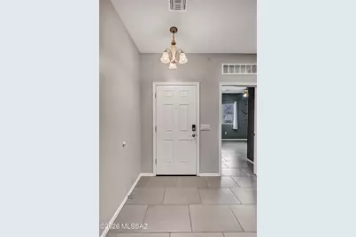 8939 N Country Cove Trail, Tucson, AZ 85742 - Photo 2