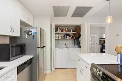 1200 E River Road # G76, Tucson, AZ 85718 - Photo 8