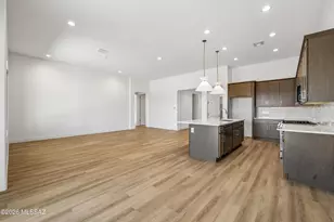 61701 E Travertine St, Oracle, AZ 85623 - Photo 4