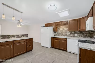 5819 E Rosewood Street, Tucson, AZ 85711 - Photo 12