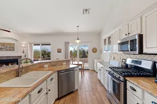 2663 W Cholla Ridge Pl, Tucson, AZ 85742 - Photo 10