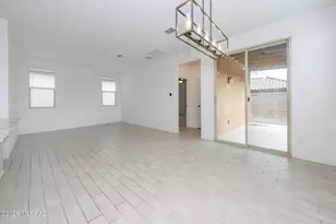 10636 W Harrigan Dr, Marana, AZ 85653 - Photo 14