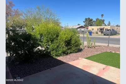 719 W Paris Promenade, Tucson, AZ 85705 - Photo 12