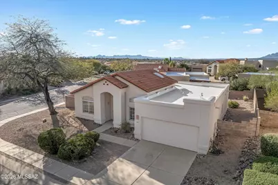 10621 E Northern Crest Drive, Tucson, AZ 85748 - Photo 2