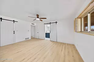 10631 E Rusty Spur Dr, Tucson, AZ 85749 - Photo 16