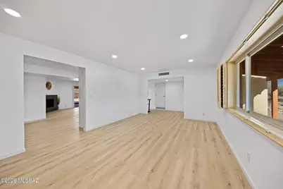 10631 E Rusty Spur Drive, Tucson, AZ 85749 - Photo 8