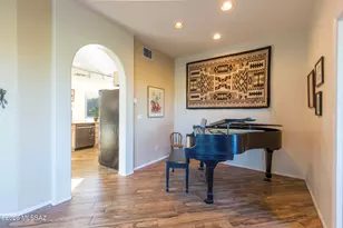 4935 N Desert Tortoise Pl, Tucson, AZ 85745 - Photo 10