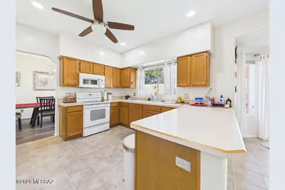 930 W Silver Hill Street, Tucson, AZ 85737 - Photo 14