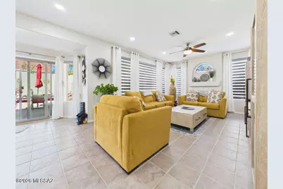 930 W Silver Hill Street, Tucson, AZ 85737 - Photo 10