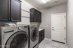 61354 E Happy Jack Trail, Oracle, AZ 85623 - Photo 26