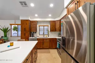 446 W Tara Danette Dr, Tucson, AZ 85704 - Photo 8