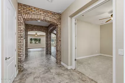 11681 N Palawan Place, Oro Valley, AZ 85737 - Photo 4