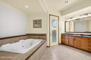 4130 S Saguaro Path Ct, Tucson, AZ 85730 - Photo 18
