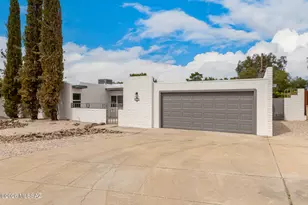 9035 E Berkshire Circle E, Tucson, AZ 85710 - Photo 6