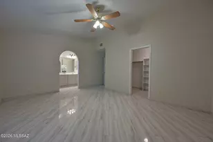 9261 E Bent Creek Way, Tucson, AZ 85747 - Photo 18