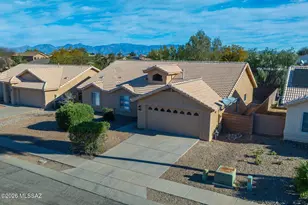 9261 E Bent Creek Way, Tucson, AZ 85747 - Photo 36