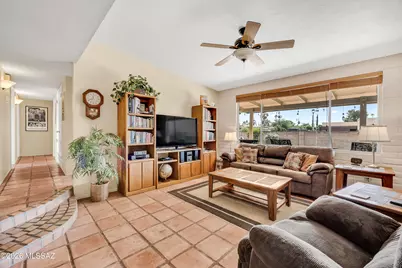 8350 E 25th Street, Tucson, AZ 85710 - Photo 16