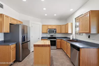 10208 E Prospect Vista Way, Tucson, AZ 85747 - Photo 14