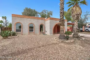 8163 N Suwannee Dr, Tucson, AZ 85741 - Photo 2